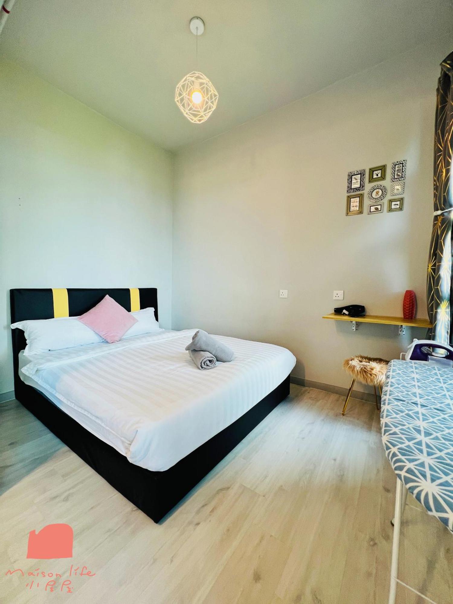 Maison Life 小居屋 Jesselton Quay Citypads Kota Kinabalu Bagian luar foto