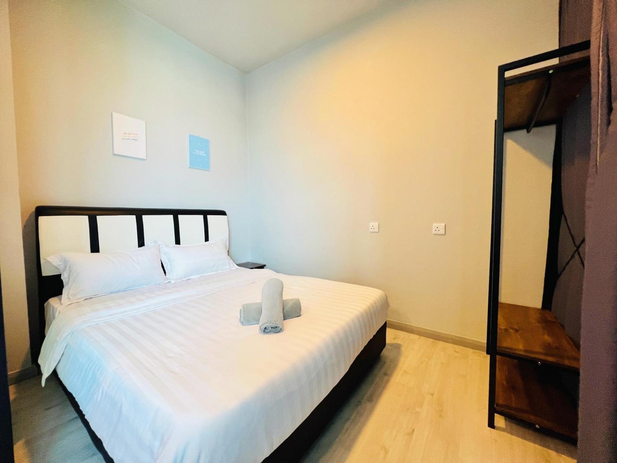 Maison Life 小居屋 Jesselton Quay Citypads Kota Kinabalu Bagian luar foto