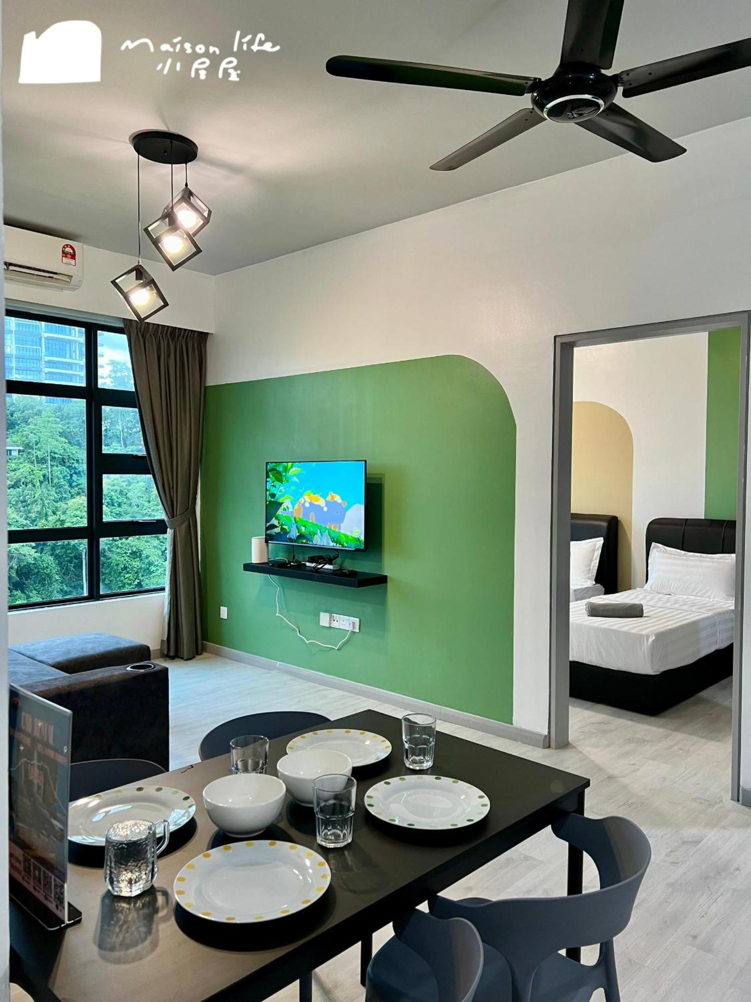 Maison Life 小居屋 Jesselton Quay Citypads Kota Kinabalu Bagian luar foto
