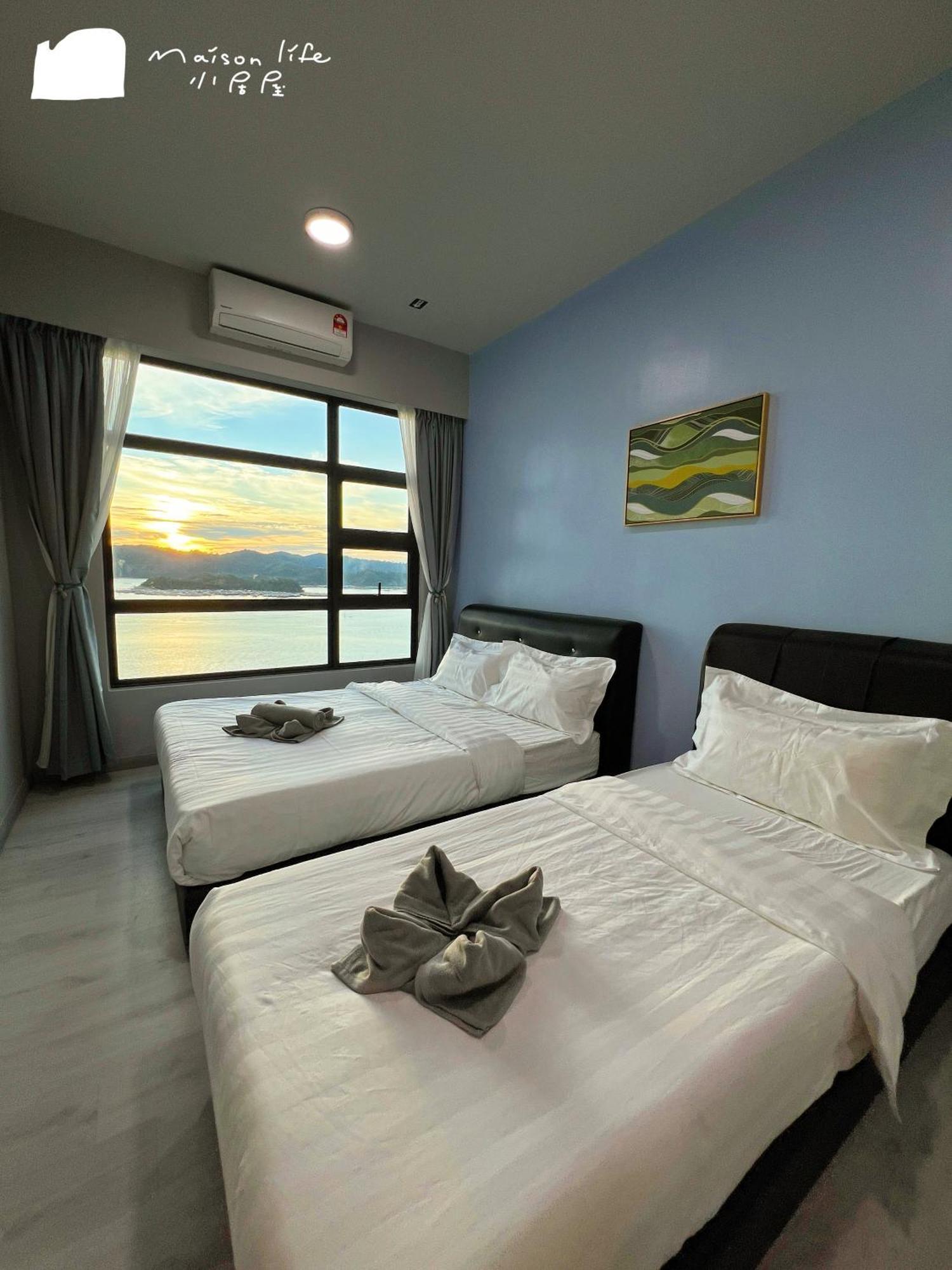 Maison Life 小居屋 Jesselton Quay Citypads Kota Kinabalu Bagian luar foto