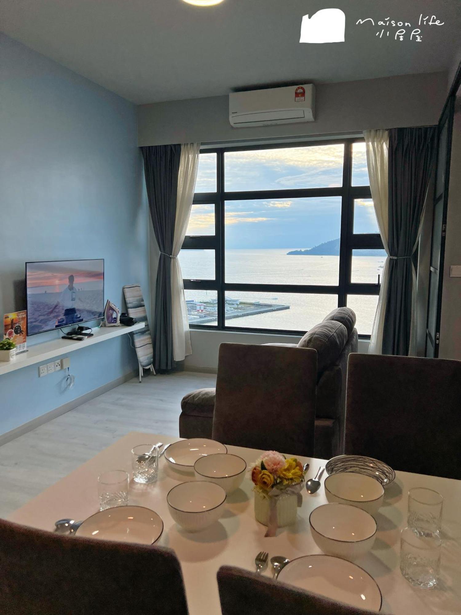 Maison Life 小居屋 Jesselton Quay Citypads Kota Kinabalu Bagian luar foto